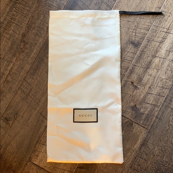 Gucci dust bag